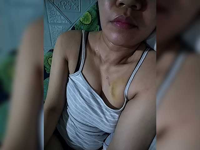 Pretty30's BongaCams show and profile