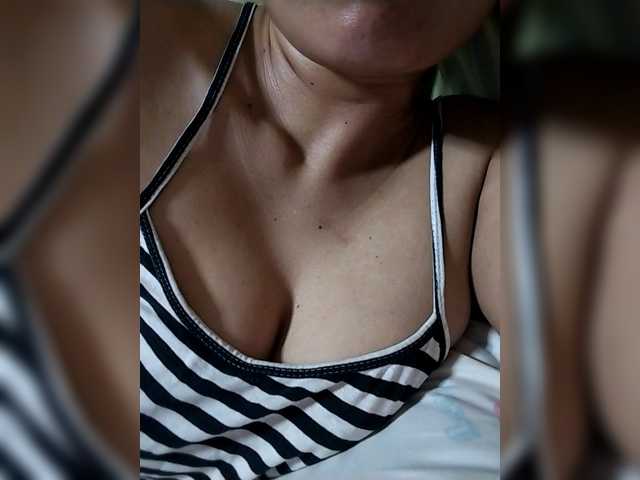 Pretty30's BongaCams show and profile