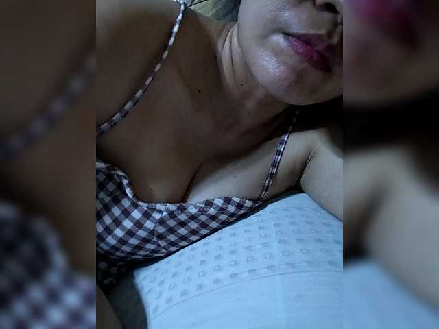 Pretty30's BongaCams show and profile