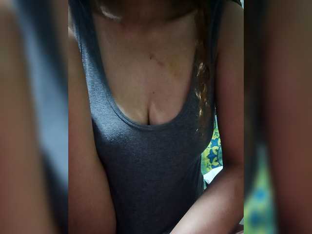 Pretty30's BongaCams show and profile