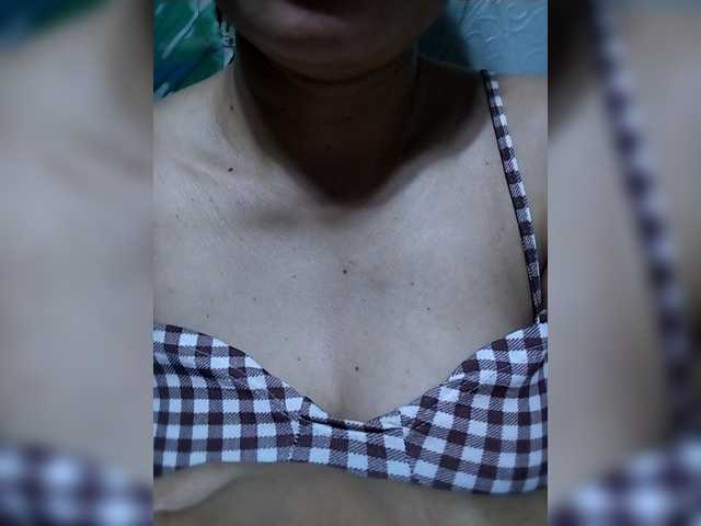 Pretty30's BongaCams show and profile