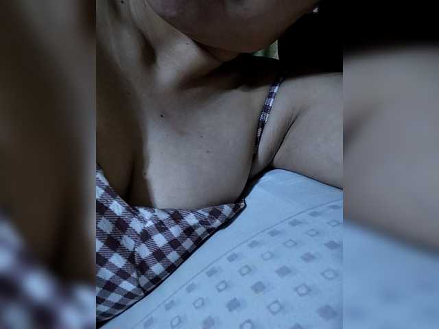 Pretty30's BongaCams show and profile