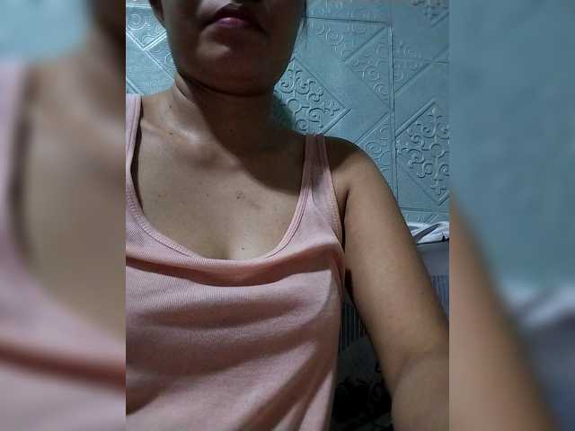 Pretty30's BongaCams show and profile