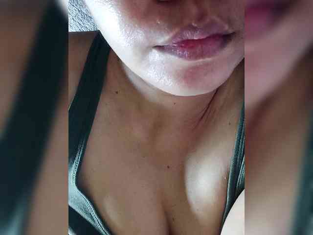 Pretty30 webcam