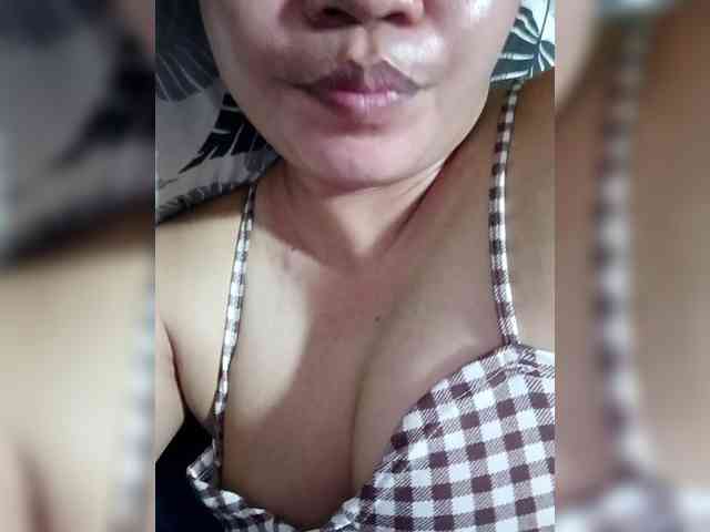 Pretty30 webcam
