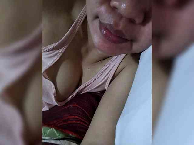 Pretty30 webcam