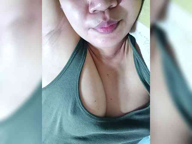Pretty30 webcam
