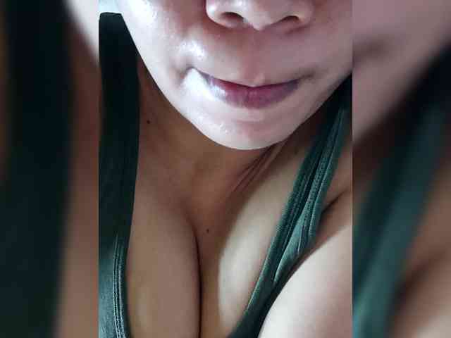Pretty30 webcam