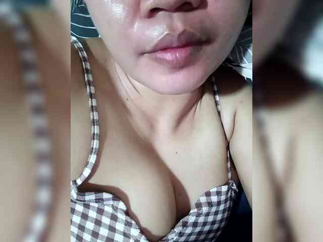 Pretty30 webcam