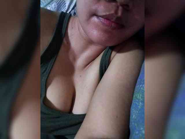 Pretty30 webcam