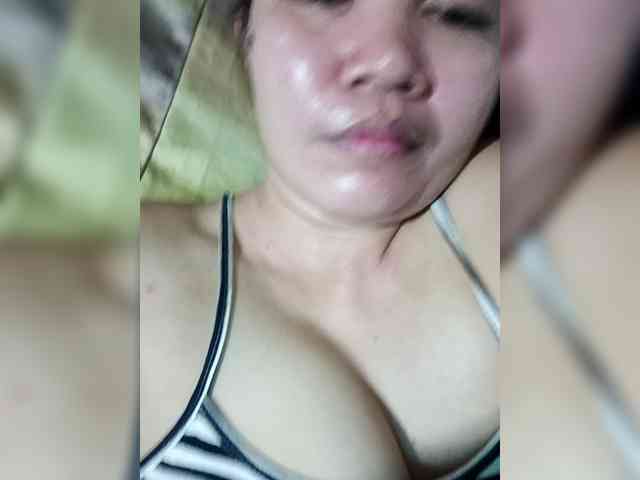 Pretty30 webcam
