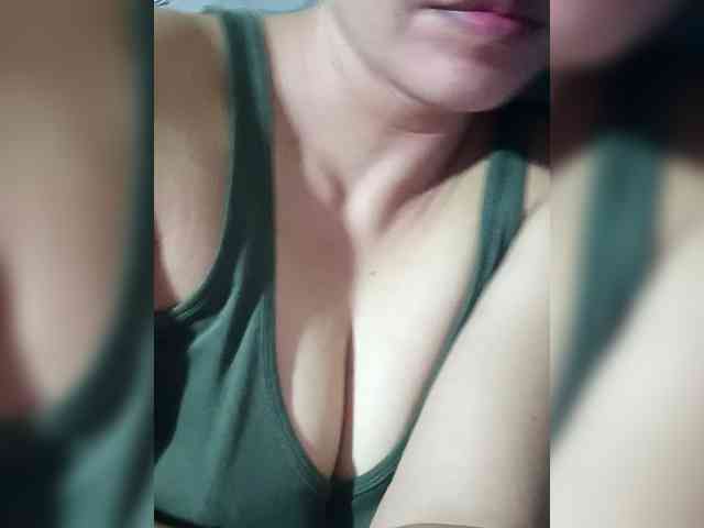 Pretty30 webcam