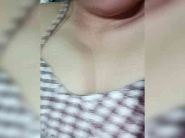 Pretty30 webcam