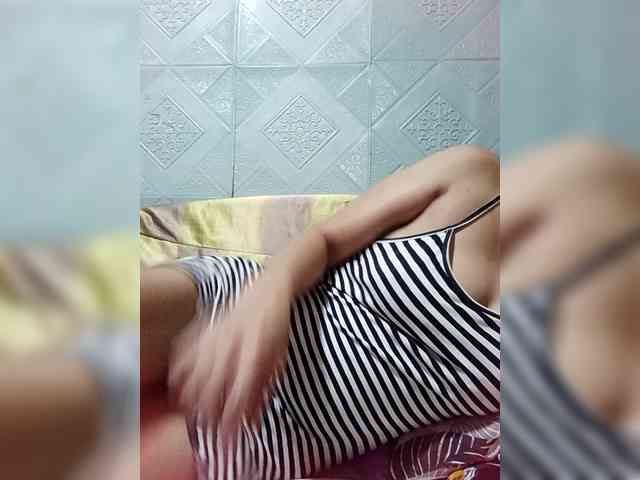 Pretty30 webcam