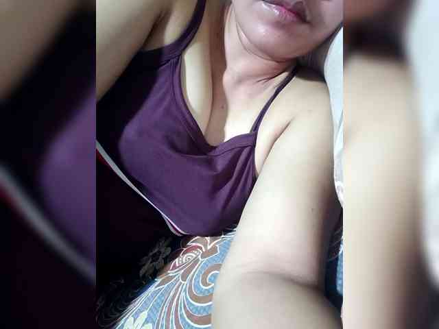 Pretty30 webcam