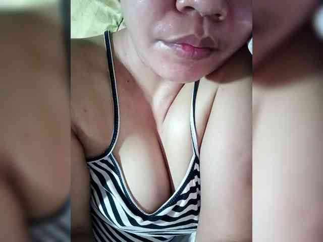 Pretty30 webcam