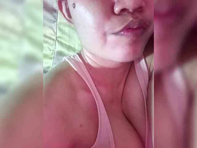 Pretty30 webcam