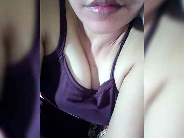 Pretty30 webcam