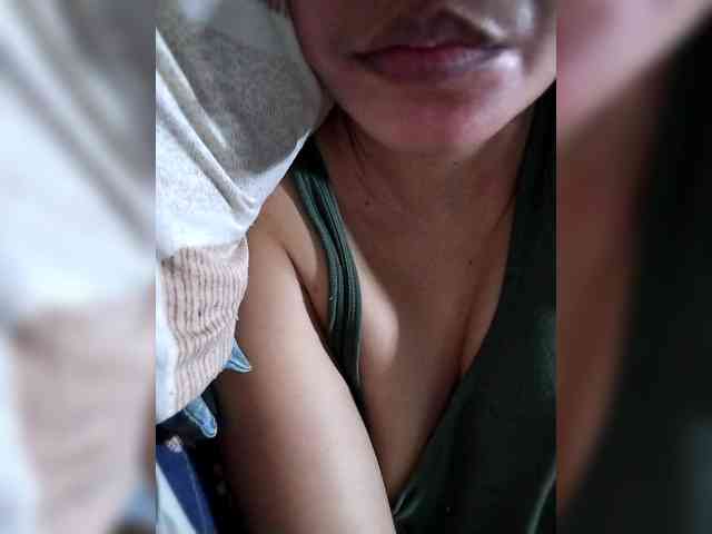 Pretty30 webcam