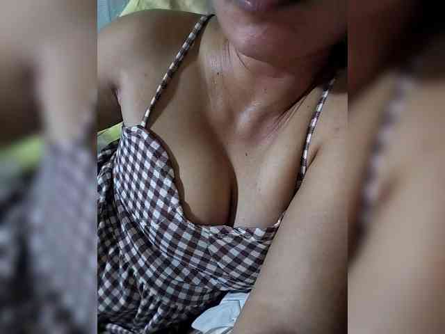 Pretty30 webcam