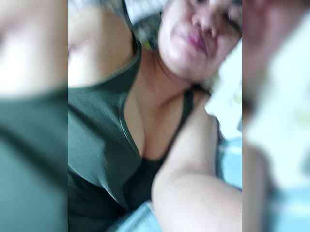 Pretty30 webcam