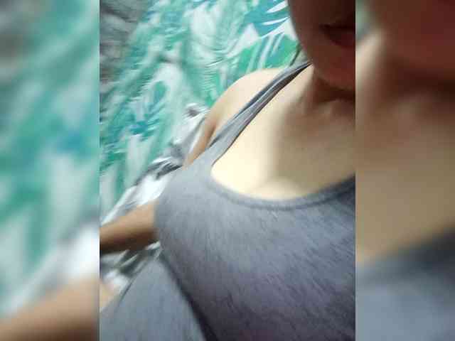 Pretty30 webcam