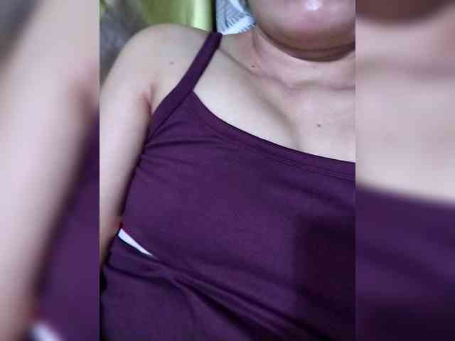 Pretty30 webcam