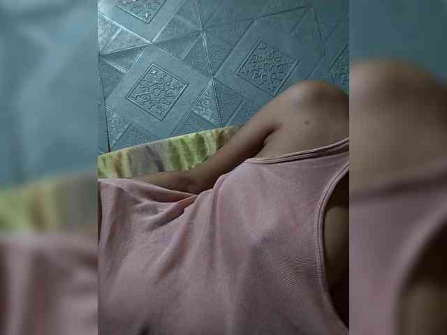 Pretty30 webcam