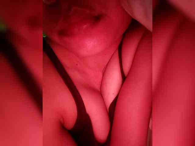 Pretty30 webcam