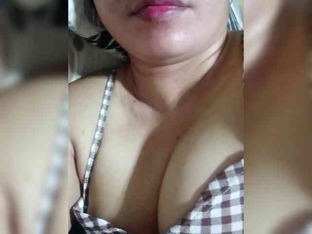 Pretty30 webcam