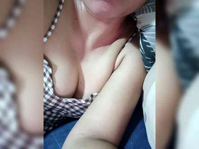 Pretty30 webcam