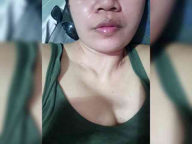 Pretty30 webcam