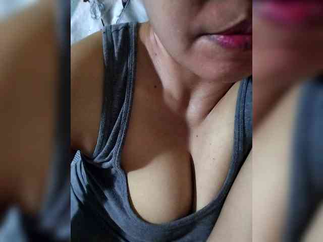 Pretty30 webcam
