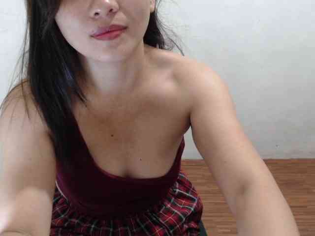 simplyhot1y simplyhot1y