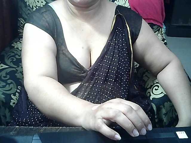 Indianbhabhimilf40 webcam