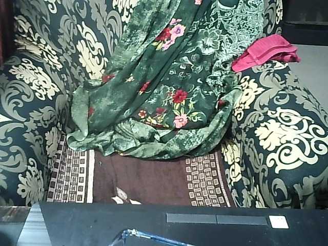 Indianbhabhimilf40's BongaCams show and profile