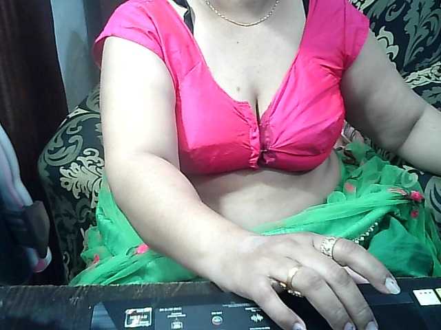 Indianbhabhimilf40 from BongaCams is Freechat