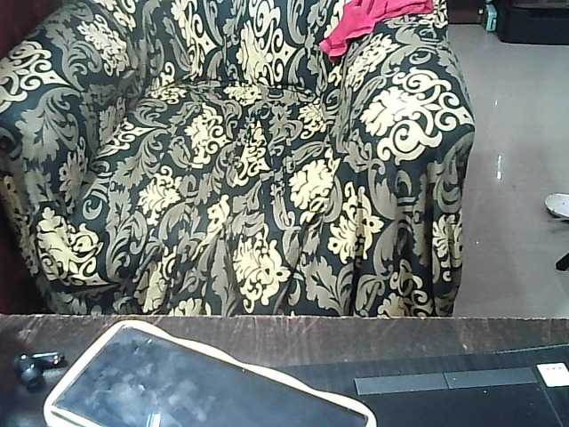 Indianbhabhimilf40's BongaCams show and profile