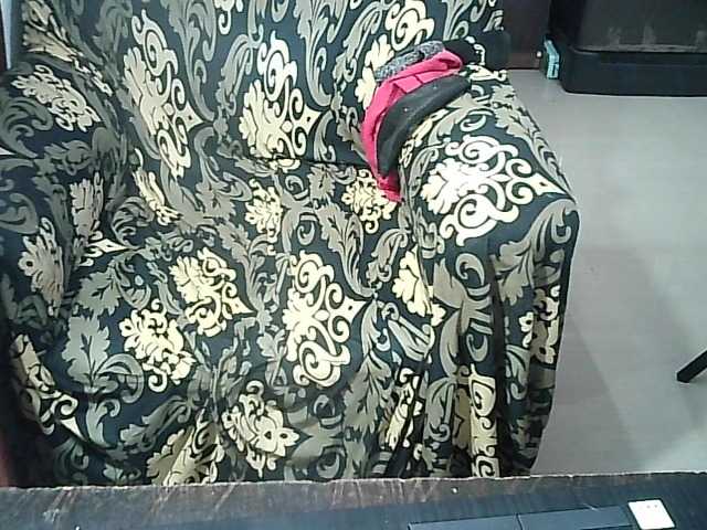 Indianbhabhimilf40's BongaCams show and profile