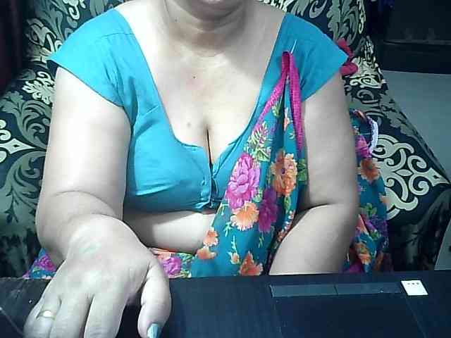 Indianbhabhimilf40 webcam
