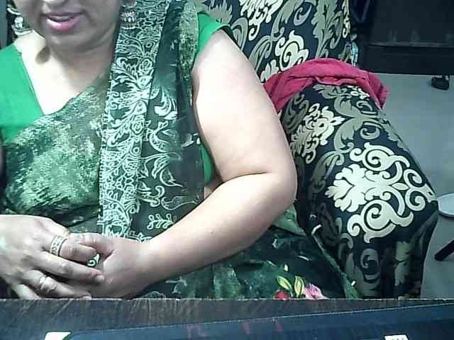 Indianbhabhimilf40 webcam