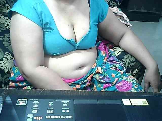 Indianbhabhimilf40