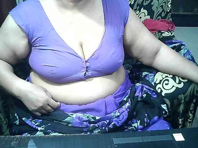 Indianbhabhimilf40