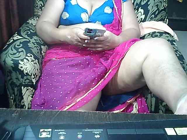 Indianbhabhimilf40 webcam