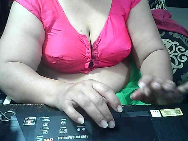 Indianbhabhimilf40