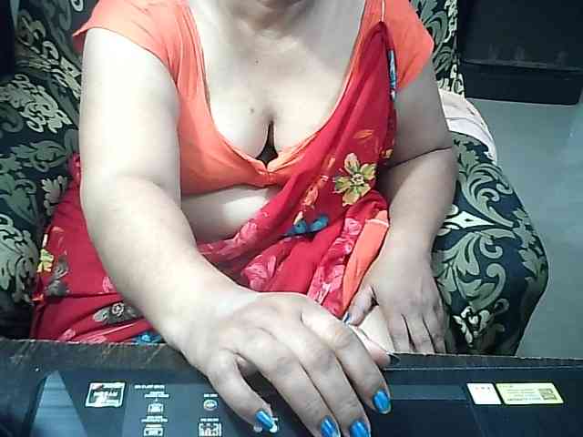 Indianbhabhimilf40 webcam