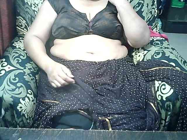 Indianbhabhimilf40 webcam