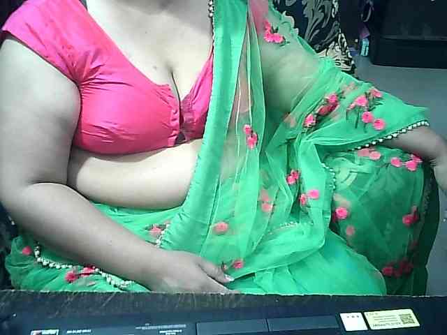 Indianbhabhimilf40 webcam