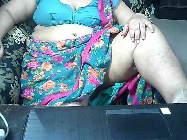 Indianbhabhimilf40 webcam