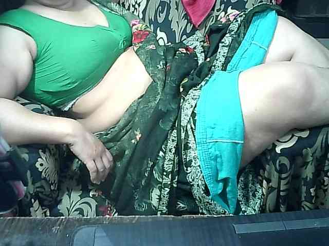 Indianbhabhimilf40 webcam